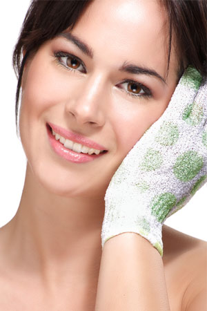Ein Hautpeeling so effektiv wie ein Peelinghandschuh, nur sanfter mit Aloe Vera.